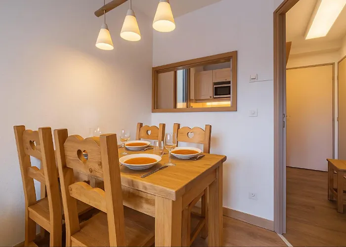 Pretty 27m With Beautiful Views Of The Mont Blanc Апартаменты