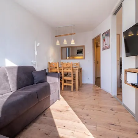 Joli apt avec parking et vue Mont Blanc Appartement *